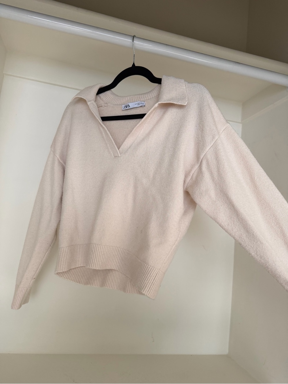 Zara Pale Cream Collared V‑Neck Sweater